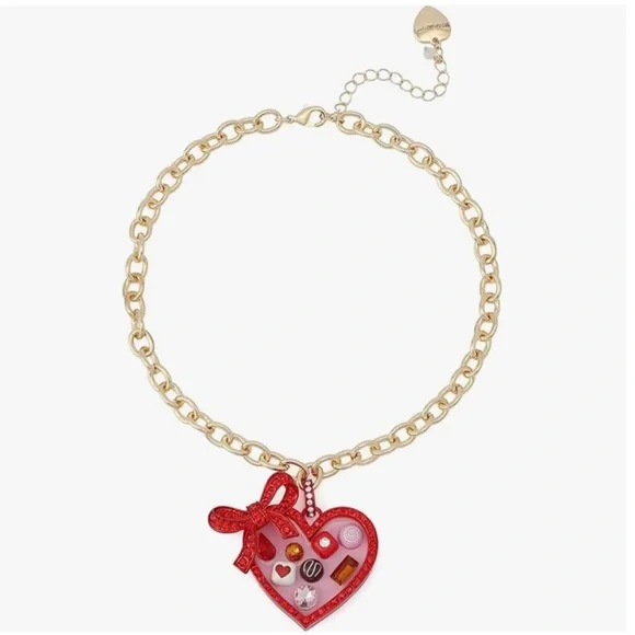Betsey Johnson Love Spell Heart Chocolate Box Necklace New - Picture 1 of 5